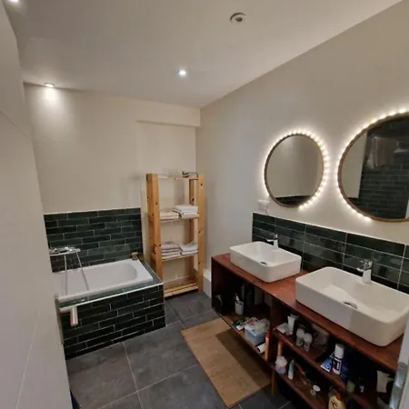 Le Nid De Raphael Rooftop * Le Puy-en-Velay